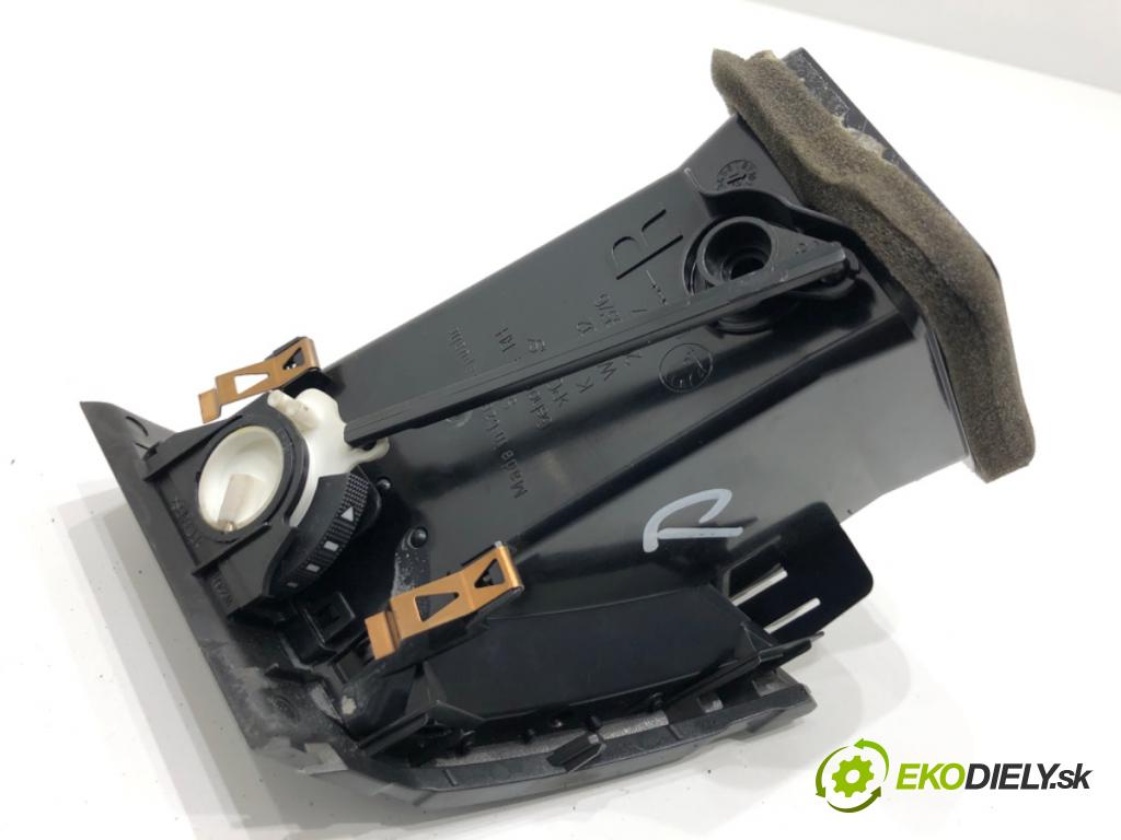 SKODA FABIA III liftback 2018 55 kW 1.0 999 mří topení pravý přední část 6V0819702