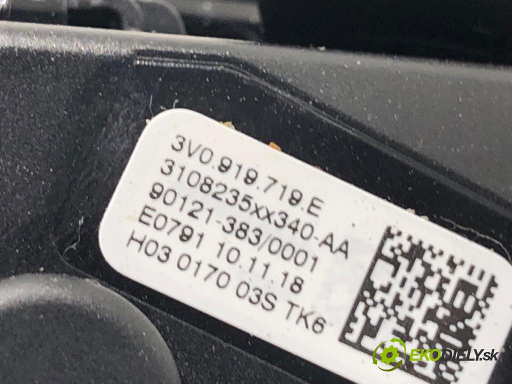 SKODA FABIA III liftback 2018 55 kW 1.0 999 SPÍNAČE: volantu 3V0919719E