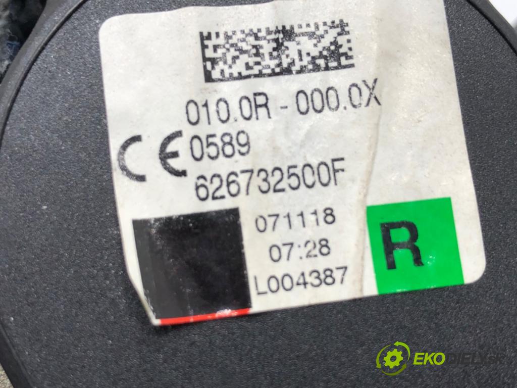SKODA FABIA III liftback 2018 55 kW 1.0 999 držák bezpečnost pravý přední část 626732500F