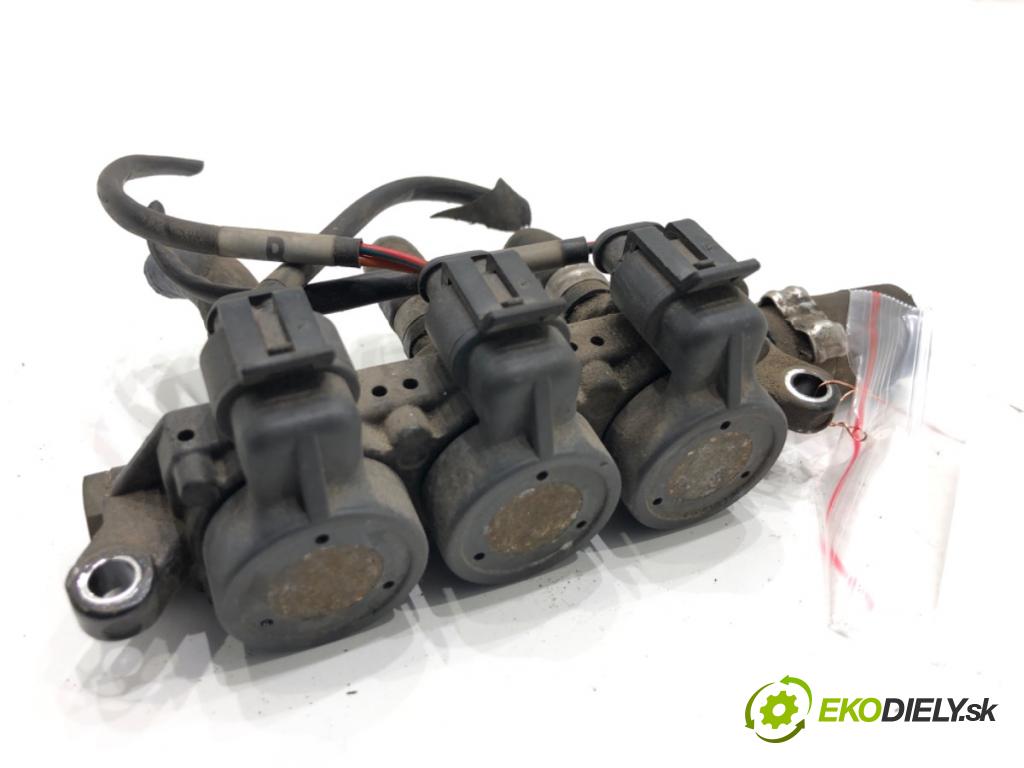 SKODA FABIA III liftback 2018 55 kW 1.0 999 vstrekovač LPG 67R-010290