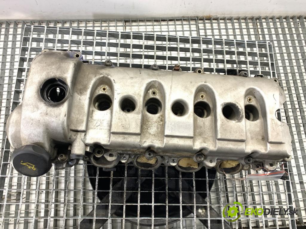 PORSCHE CAYENNE SUV 2003 250 kW S 4.5 4511 Hlava valcov pravy 948105121