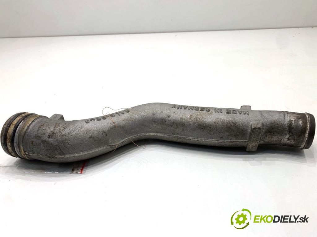 PORSCHE CAYENNE SUV 2003 250 kW S 4.5 4511 Rúra vody 94810604907