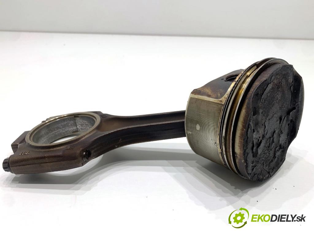 PORSCHE CAYENNE SUV 2003 250 kW S 4.5 4511 PIEST: ojnica  (Piest)