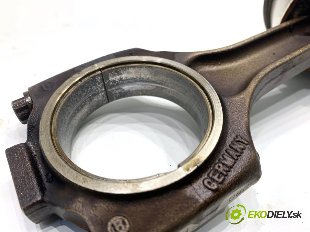 PORSCHE CAYENNE SUV 2003 250 kW S 4.5 4511 PIEST: ojnica (Piest)