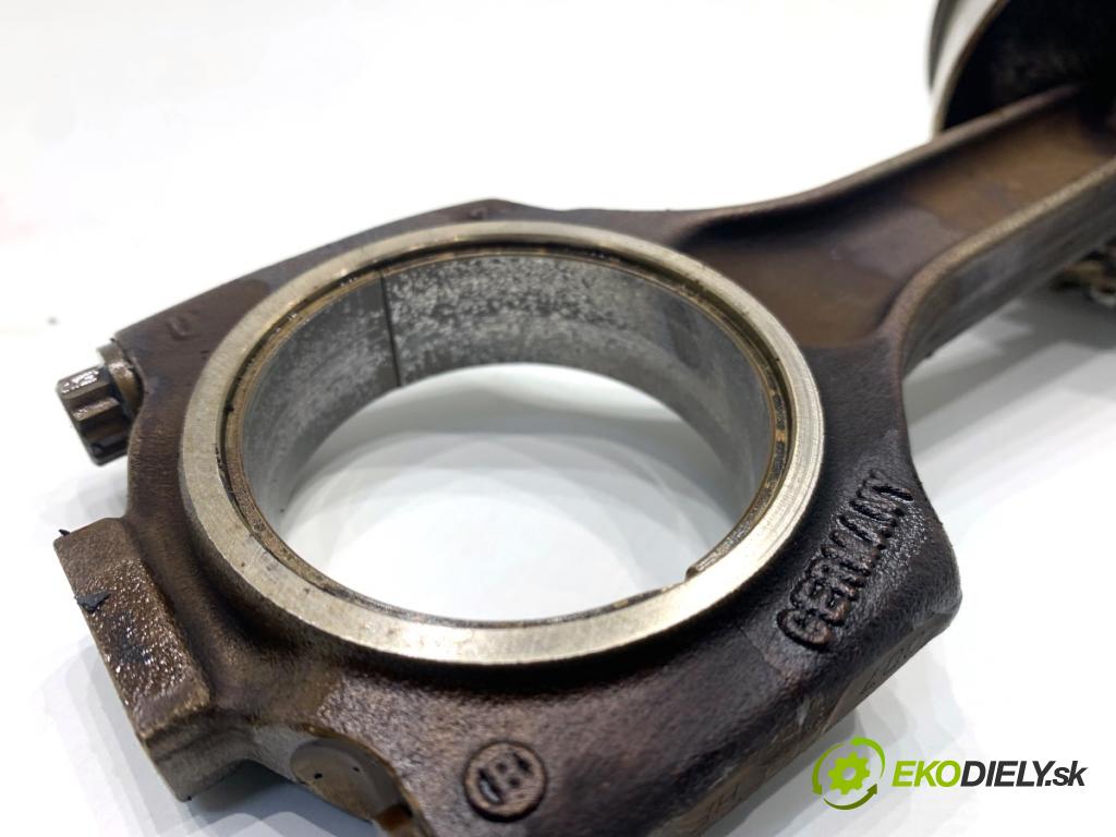 PORSCHE CAYENNE SUV 2003 250 kW S 4.5 4511 PIEST: ojnica (Piest)