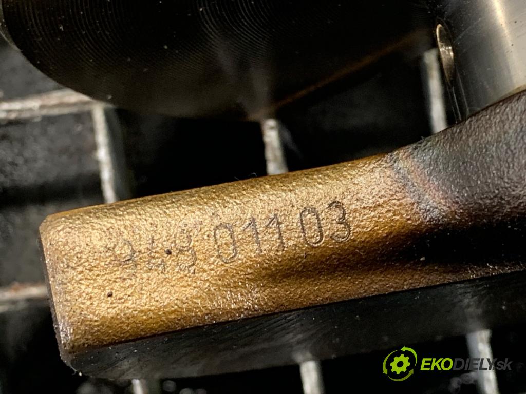 PORSCHE CAYENNE SUV 2003 250 kW S 4.5 4511 kardaň hřídel KORBOVÝ:  (Blok motoru ostatní)