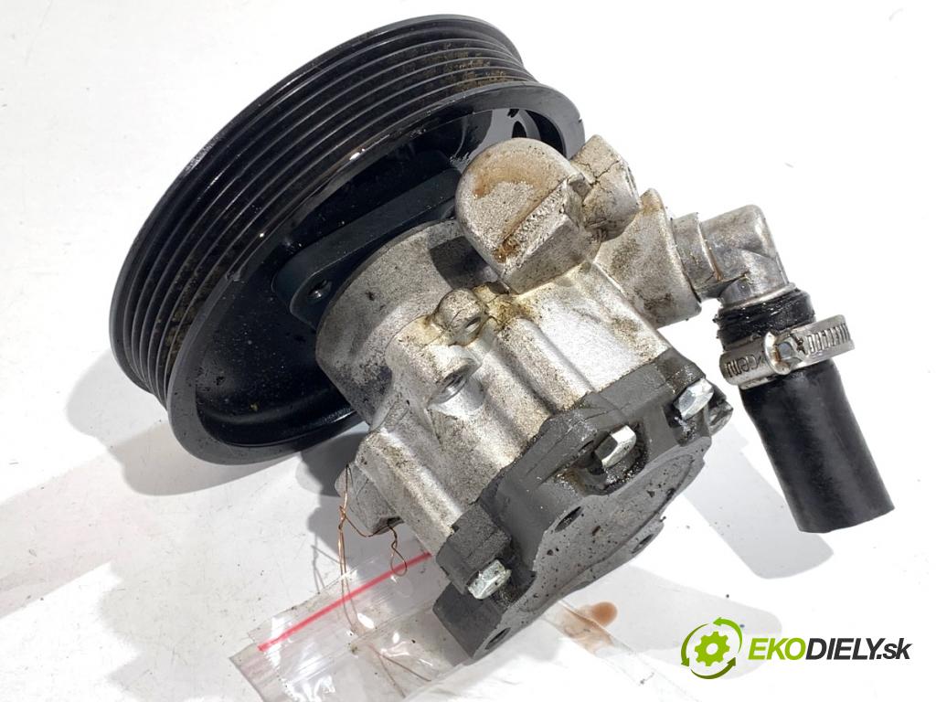 BMW E39 sedan 2000 110 kW 520 i 1990 Pumpa servočerpadlo  (Servočerpadlo)