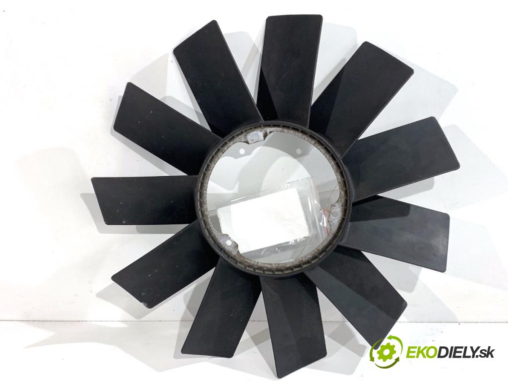 BMW E39 sedan 2000 110 kW 520 i 1990 ventilátor chladiče 1712058 (Ventilátor)