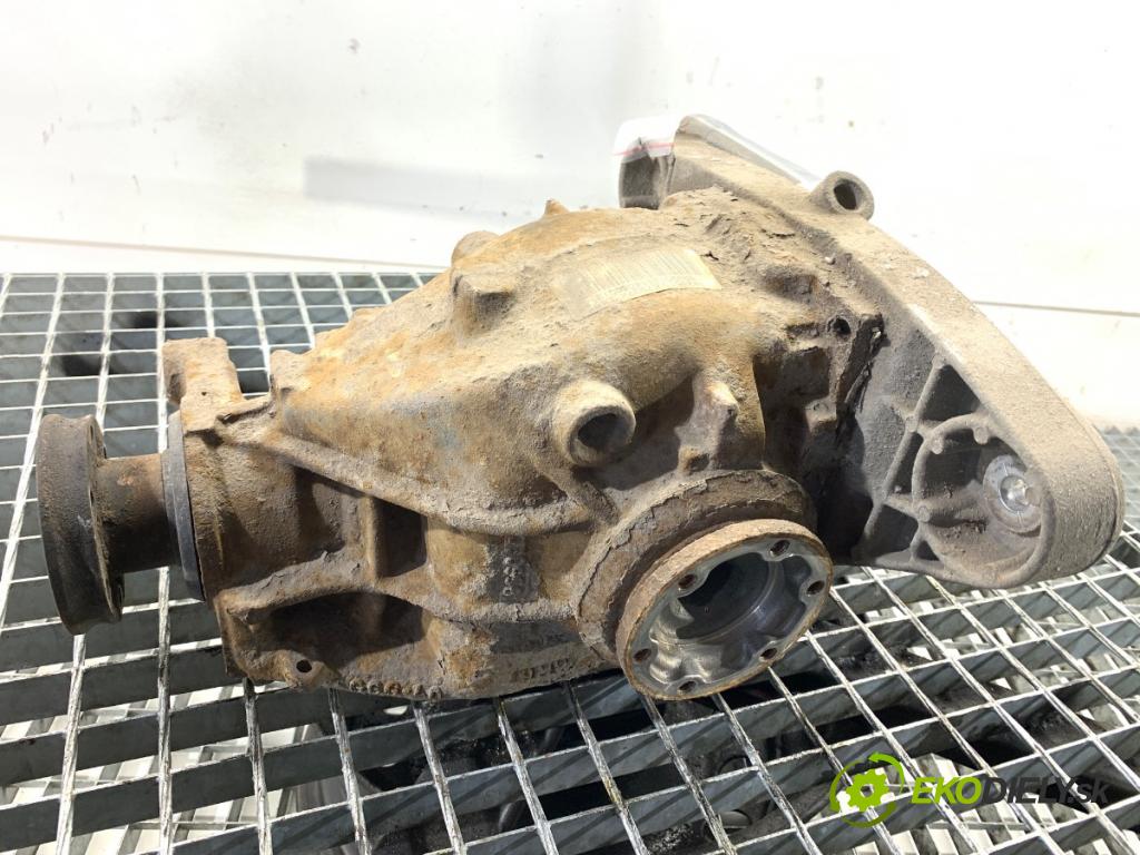 BMW E39 sedan 2000 110 kW 520 i 1990 Most diferenciál zadní část 1428615