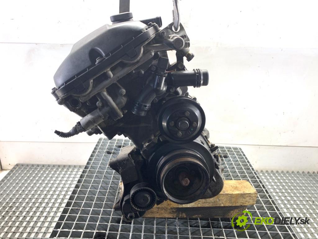 BMW E39 sedan 2000 110 kW 520 i 1990 motor M52B20 (Motor)