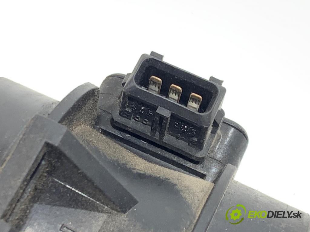 BMW E39 sedan 2000 110 kW 520 i 1990 Váha vzduchu 1432356 (Váha vzduchu)