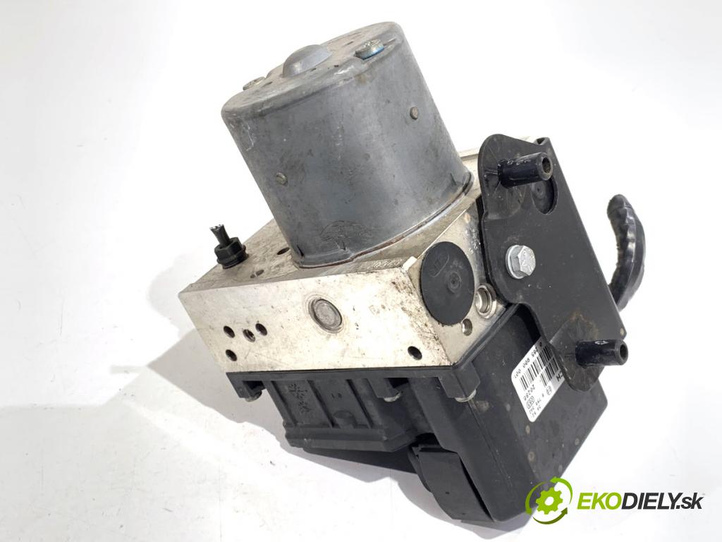BMW E39 sedan 2000 110 kW 520 i 1990 pumpa ABS 6750383 (Pumpa ABS)