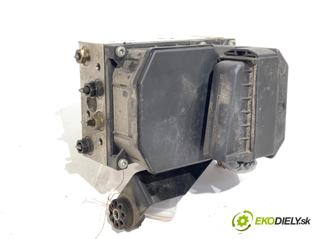 BMW E39 sedan 2000 110 kW 520 i 1990 Pumpa ABS 6750383 (Pumpa ABS)