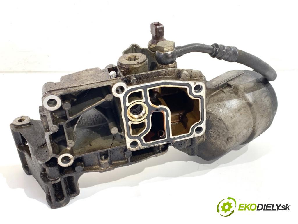 BMW E39 sedan 2000 110 kW 520 i 1990 obal filtra oleje 1713838 (Kryt olejového filtru)