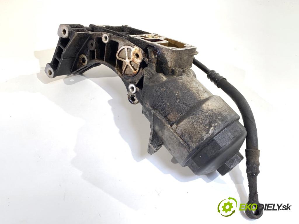 BMW E39 sedan 2000 110 kW 520 i 1990 obal filtra oleje 1713838 (Kryt olejového filtru)