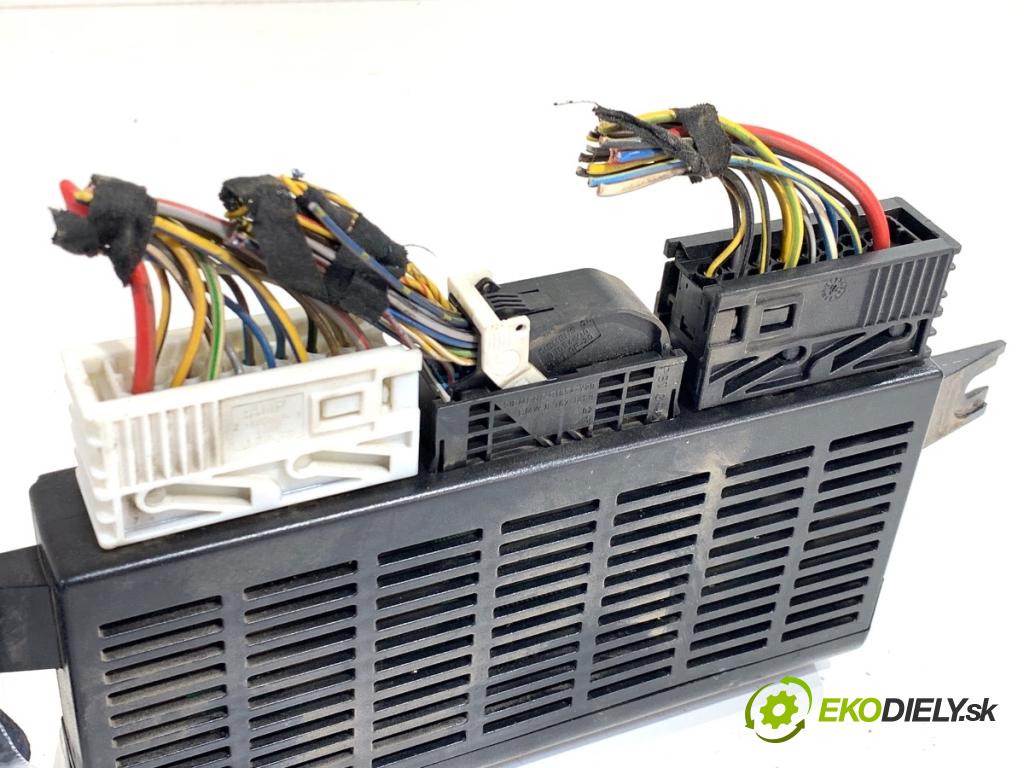 BMW E39 sedan 2000 110 kW 520 i 1990 modul světel 8386207 (Řídící jednotka ostatní)