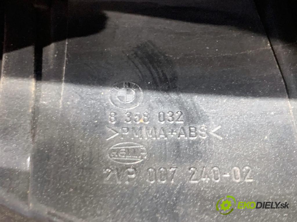 BMW E39 sedan 2000 110 kW 520 i 1990 Svetlo pravy zad 8358032