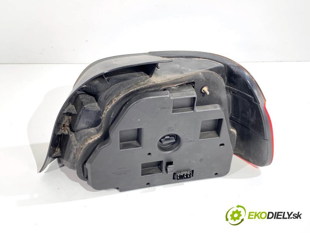 BMW E39 sedan 2000 110 kW 520 i 1990 Svetlo ľavy zad 8358031