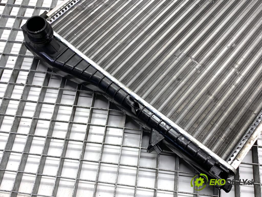 BMW E39 sedan 2000 110 kW 520 i 1990 Chladič vody  (Chladič vody)