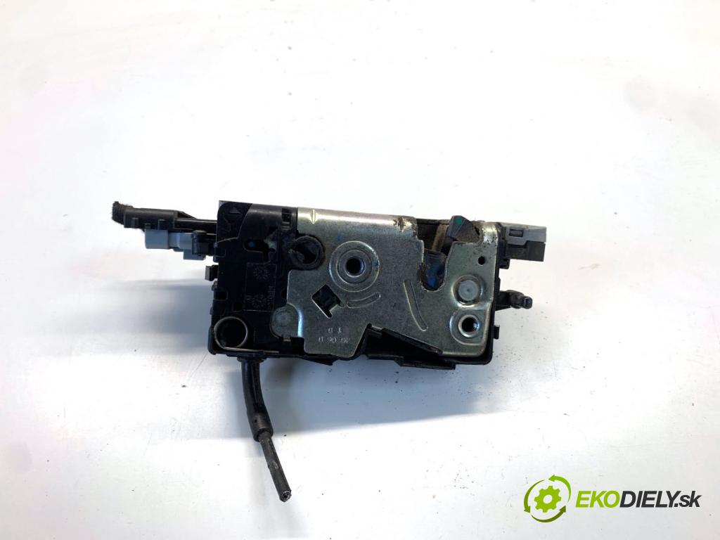 CITROEN C4 PICASSO I nadwozie wielkoprzestrzenne (MPV) 2007 82 kW 1.6 HDi 110 1560 zámok Dvere pravy zad 24099158