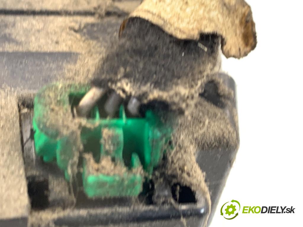 CITROEN C4 PICASSO I nadwozie wielkoprzestrzenne (MPV) 2007 82 kW 1.6 HDi 110 1560 zámok dverí zad 9671153780