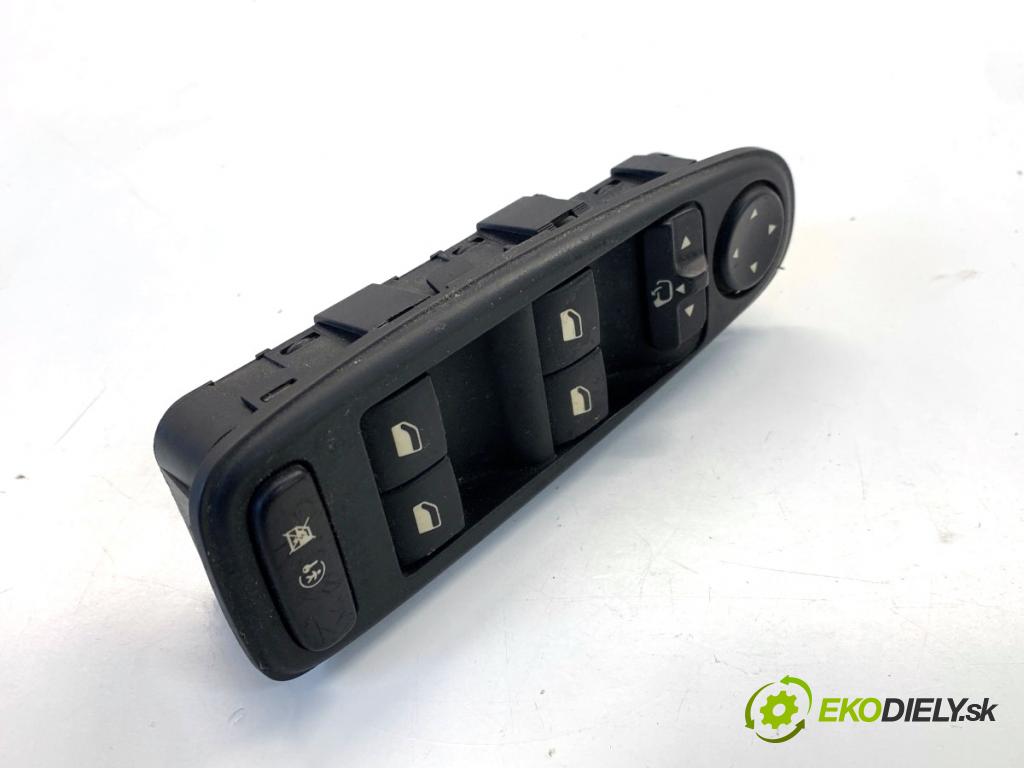 CITROEN C4 PICASSO I nadwozie wielkoprzestrzenne (MPV) 2007 82 kW 1.6 HDi 110 1560 Prepínač okien  (Prepínacie páčky pod volantom)