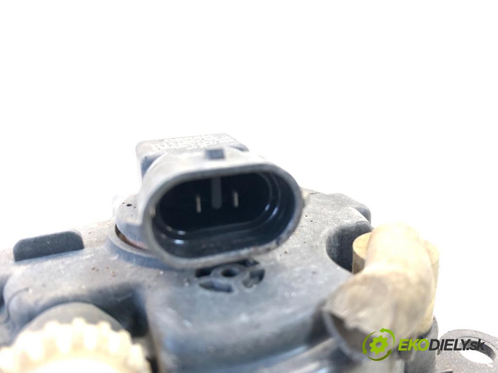 CITROEN C4 PICASSO I nadwozie wielkoprzestrzenne (MPV) 2007 82 kW 1.6 HDi 110 1560 Hmlové svetlo, hmlovka ľavy predný 9650001680