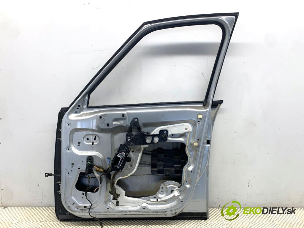 CITROEN C4 PICASSO I nadwozie wielkoprzestrzenne (MPV) 2007 82 kW 1.6 HDi 110 1560 dveře pravý přední část