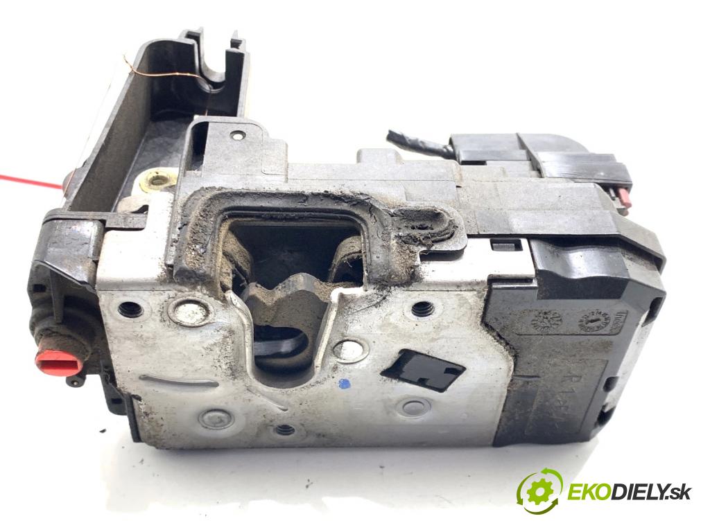 OPEL ZAFIRA B nadwozie wielkoprzestrzenne (MPV) 2006 103 kW 1.8 (M75) 1796 zámok dveře pravý zadní část 13210739