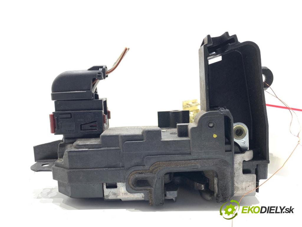 OPEL ZAFIRA B nadwozie wielkoprzestrzenne (MPV) 2006 103 kW 1.8 (M75) 1796 zámok Dvere ľavy predný 13210748