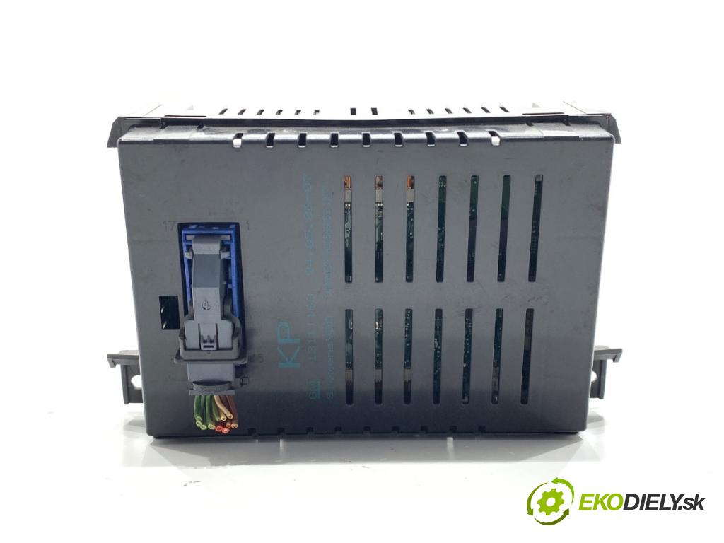 OPEL ZAFIRA B nadwozie wielkoprzestrzenne (MPV) 2006 103 kW 1.8 (M75) 1796 Displej 13111163 (Přístrojová deska)