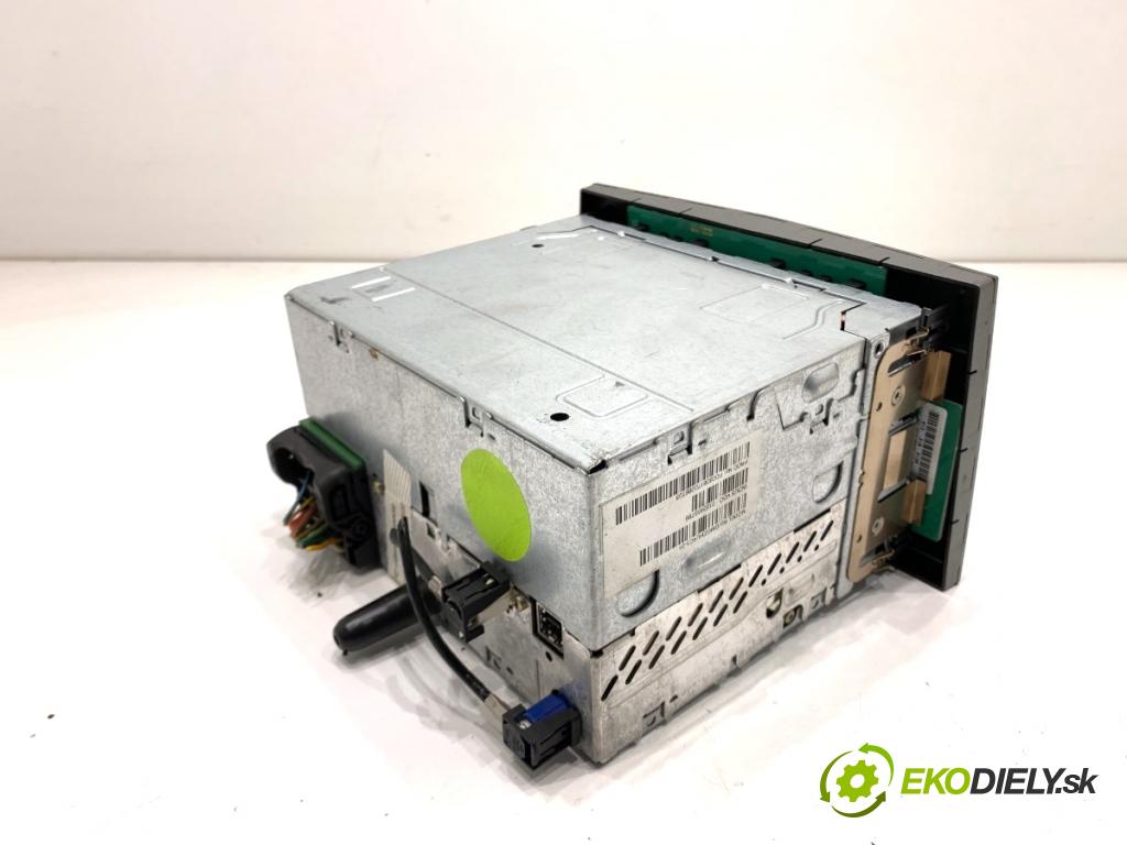 OPEL ZAFIRA B nadwozie wielkoprzestrzenne (MPV) 2006 103 kW 1.8 (M75) 1796 RADIO 13188465 (Audio zariadenie)