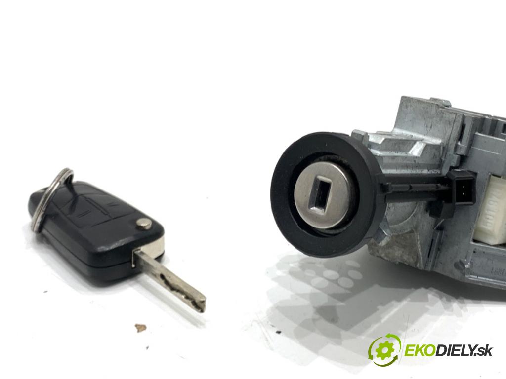 OPEL ZAFIRA B nadwozie wielkoprzestrzenne (MPV) 2006 103 kW 1.8 (M75) 1796 spinačka N0501882 (Spínacia skrinka)