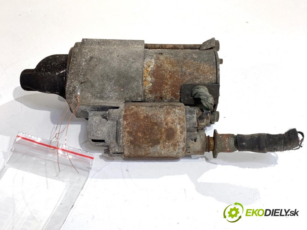 OPEL ZAFIRA B nadwozie wielkoprzestrzenne (MPV) 2006 103 kW 1.8 (M75) 1796 startér 55556092 (Startér)