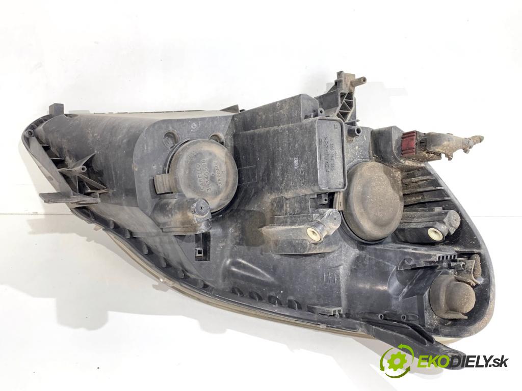 OPEL ZAFIRA B nadwozie wielkoprzestrzenne (MPV) 2006 103 kW 1.8 (M75) 1796 Svetlomet ľavy predný 13252472