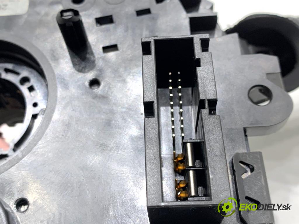 OPEL ZAFIRA B nadwozie wielkoprzestrzenne (MPV) 2006 103 kW 1.8 (M75) 1796 přepínač kombinovaný 13236784 (Páčky pod volantem)