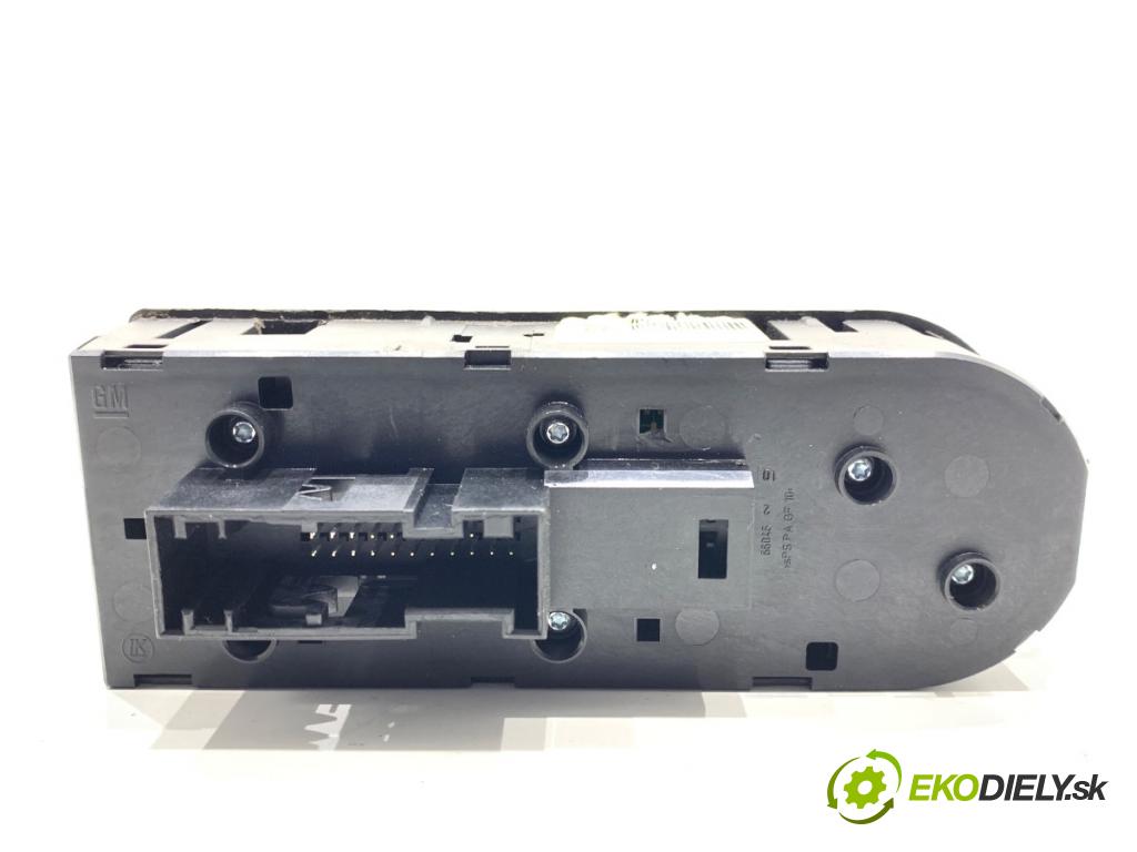 OPEL ZAFIRA B nadwozie wielkoprzestrzenne (MPV) 2006 103 kW 1.8 (M75) 1796 Prepínač okien 13209203 (Prepínacie páčky pod volantom)