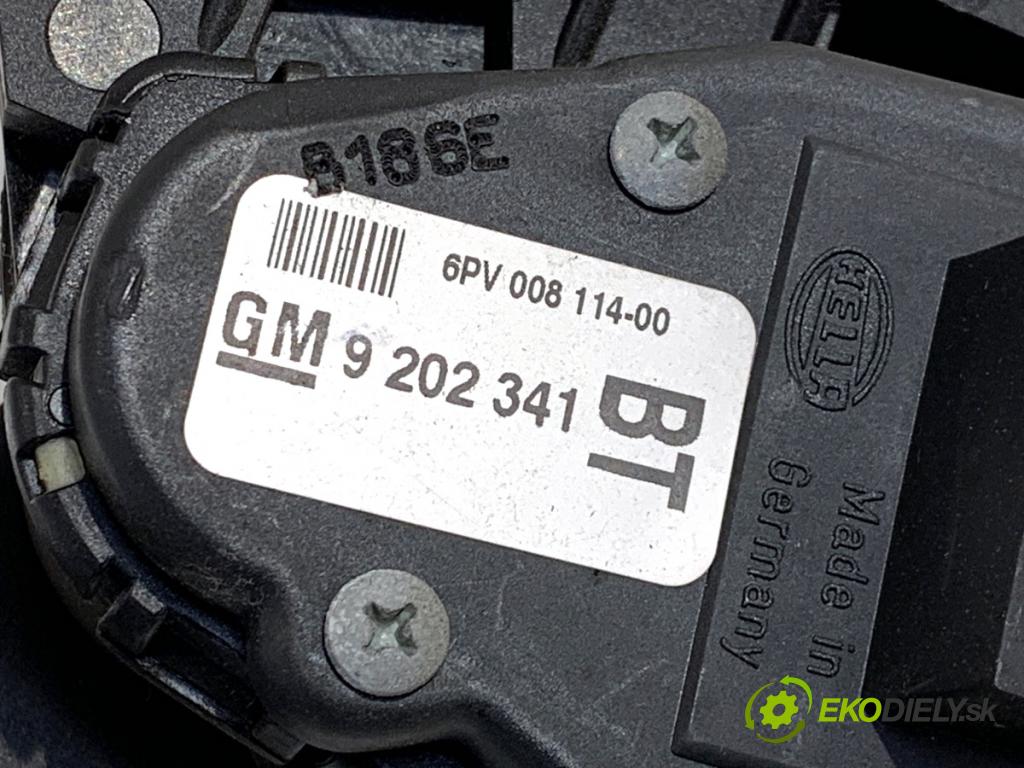 OPEL ZAFIRA B nadwozie wielkoprzestrzenne (MPV) 2006 103 kW 1.8 (M75) 1796 Potenciometer plynu 9202341 (Potenciometer plynového pedálu)