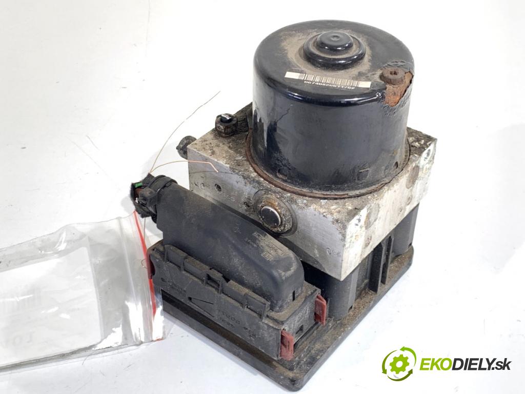 OPEL ZAFIRA B nadwozie wielkoprzestrzenne (MPV) 2006 103 kW 1.8 (M75) 1796 Pumpa ABS 13234911 (Pumpa ABS)