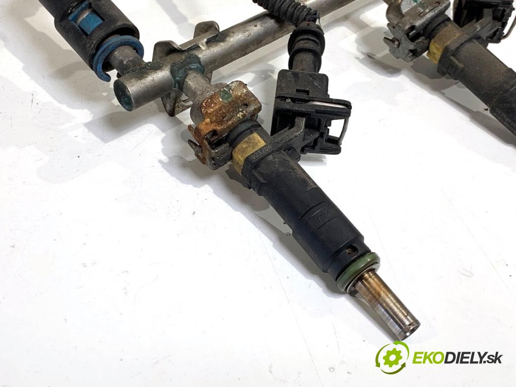 OPEL ZAFIRA B nadwozie wielkoprzestrzenne (MPV) 2006 103 kW 1.8 (M75) 1796 Lišta vstrekovacia 55353806 (Vstrekovacia lišta)