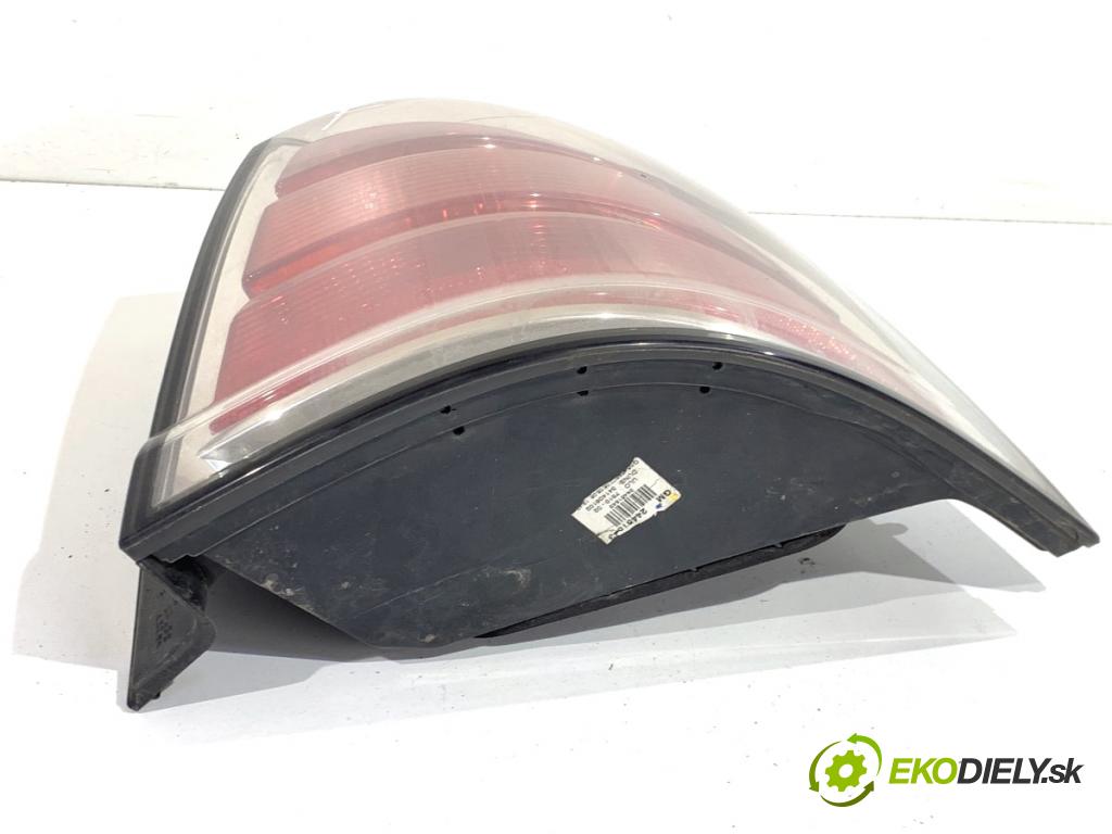 OPEL ZAFIRA B nadwozie wielkoprzestrzenne (MPV) 2006 103 kW 1.8 (M75) 1796 Svetlo pravy zad 24451843