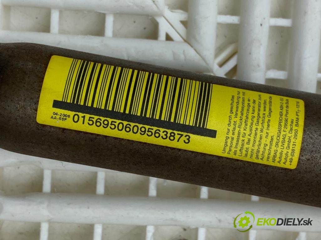 OPEL ZAFIRA B nadwozie wielkoprzestrzenne (MPV) 2006 103 kW 1.8 (M75) 1796 stropní levý 24451366