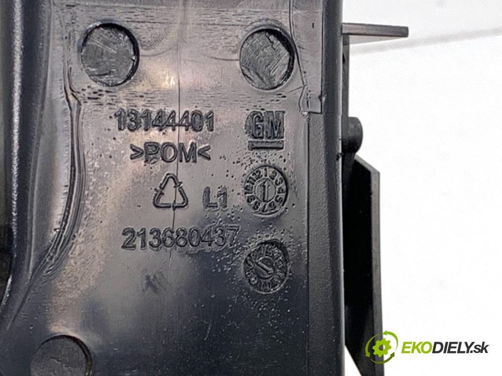 OPEL ZAFIRA B nadwozie wielkoprzestrzenne (MPV) 2006 103 kW 1.8 (M75) 1796 mří topení přední část střední 13144402