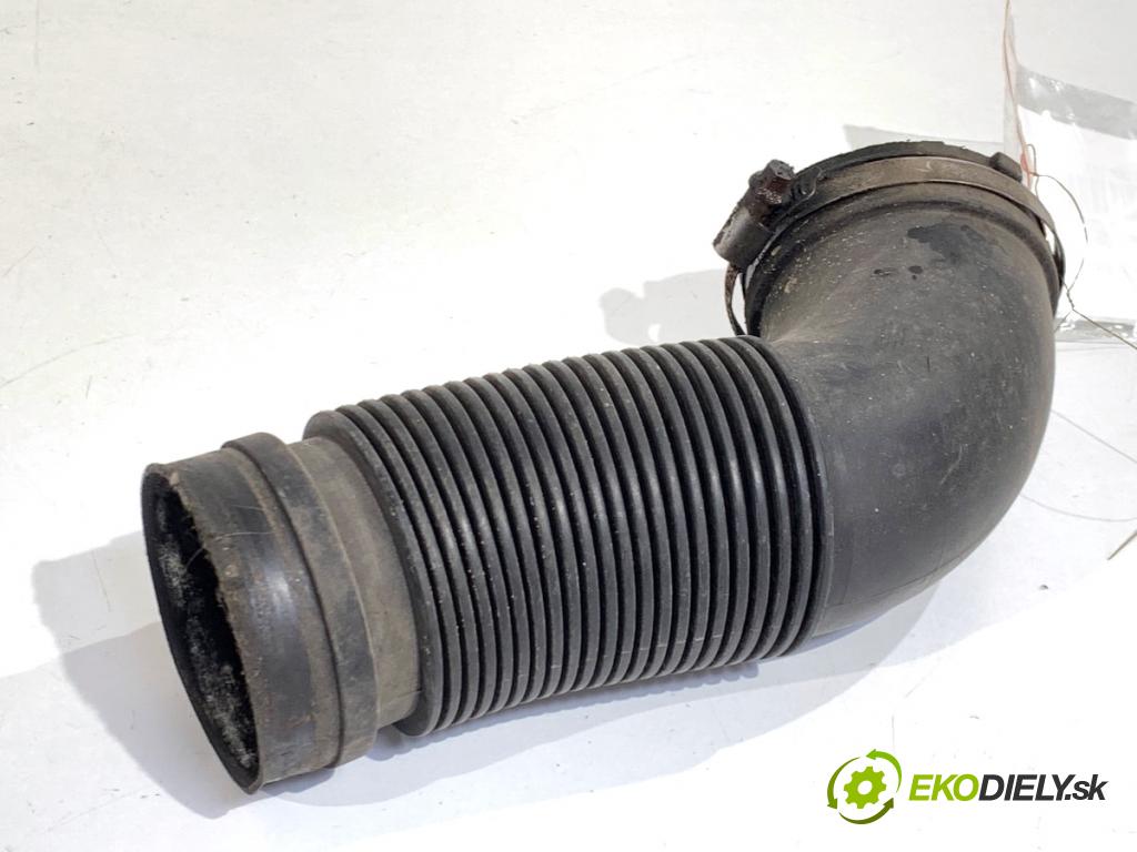 OPEL ZAFIRA B nadwozie wielkoprzestrzenne (MPV) 2006 103 kW 1.8 (M75) 1796 Rúra vzduchu 55353872