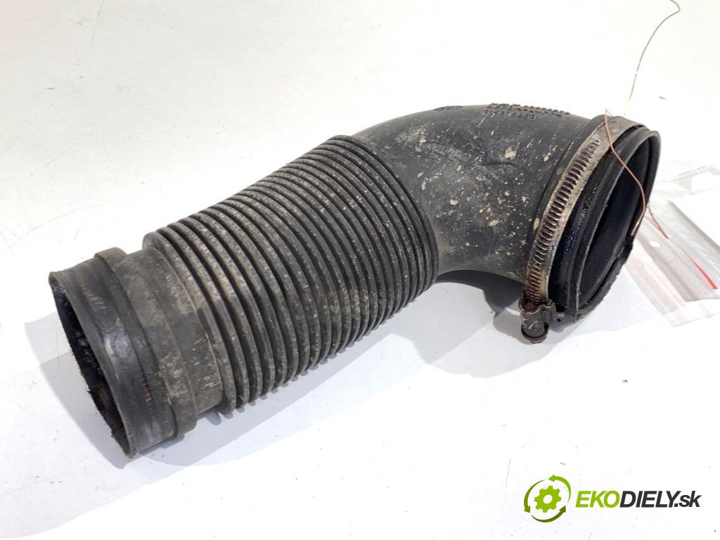 OPEL ZAFIRA B nadwozie wielkoprzestrzenne (MPV) 2006 103 kW 1.8 (M75) 1796 Rúra vzduchu 55353872