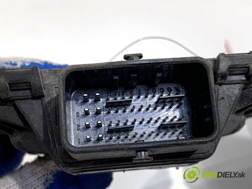 OPEL ZAFIRA B nadwozie wielkoprzestrzenne (MPV) 2006 103 kW 1.8 (M75) 1796 riadiaca jednotka LPG plus