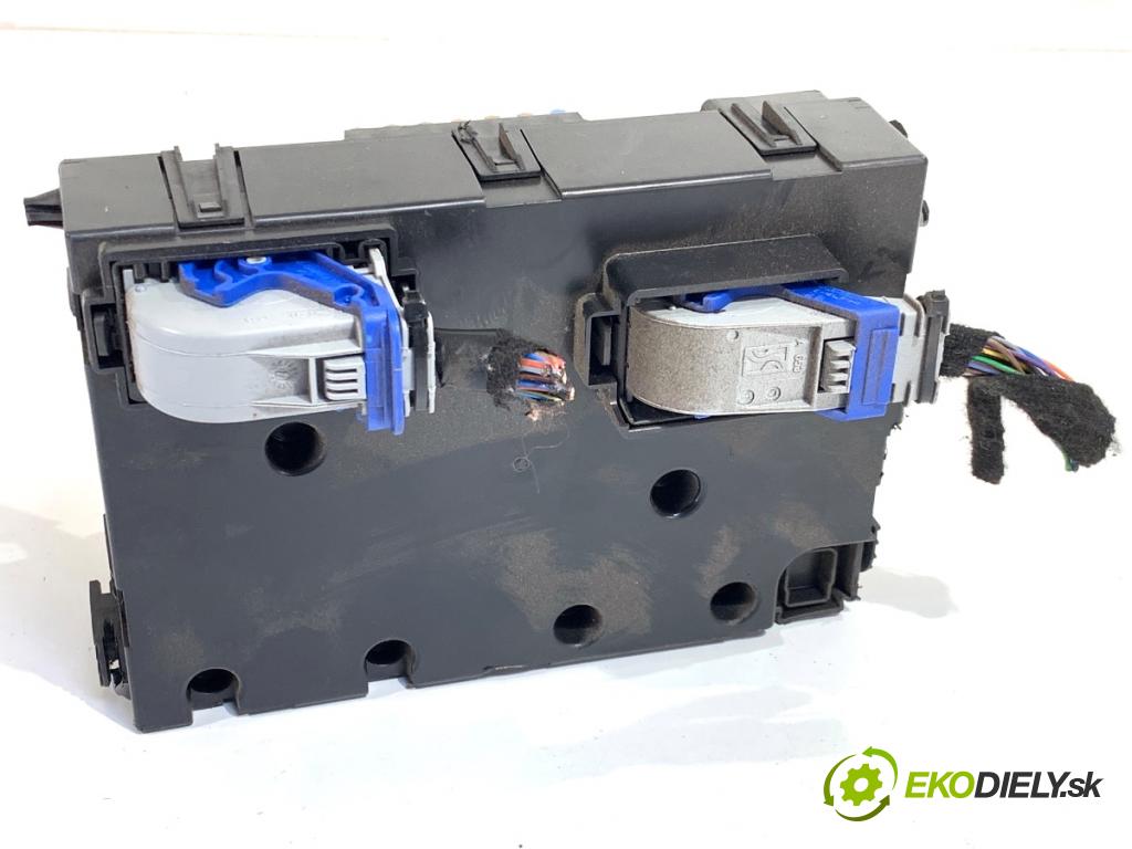 FIAT TIPO sedan 2016 70 kW 1.4 (356SXA1B) 1368 Skrinka poistková 00520657570 (Poistková skrinka)