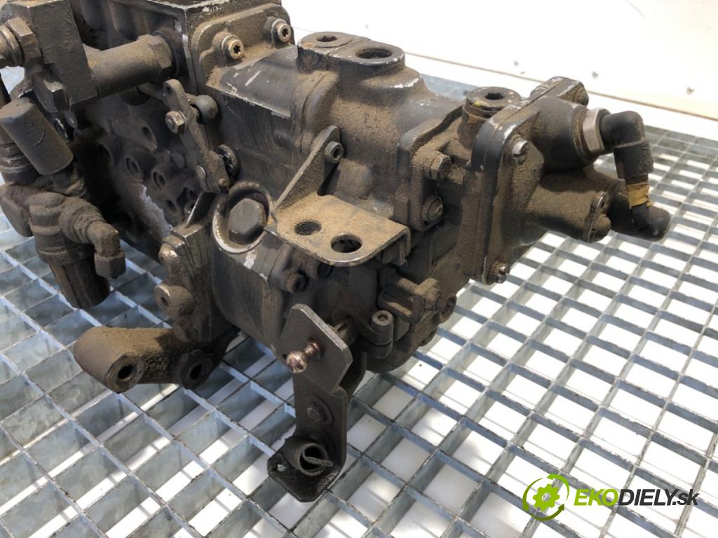 RENAULT TRUCKS PREMIUM Platforma / podwozie 1997 219 kW Route 300.16 219 kW [298 KM] olej napędowy 1996 - 2022 9839 Pumpa vstrekovacia 2415156 (Vstrekovacie čerpadlo)