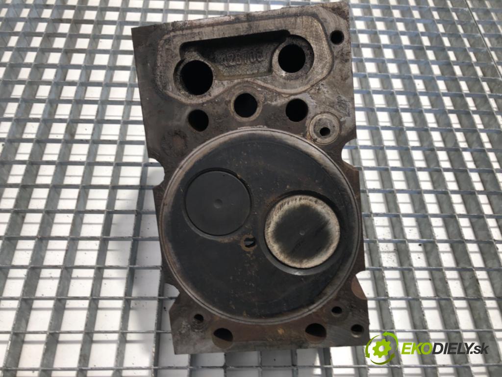 RENAULT TRUCKS PREMIUM Platforma / podwozie 1997 219 kW Route 300.16 219 kW [298 KM] olej napędowy 1996 - 2022 9839 Hlava valcov  (Hlava valcov)