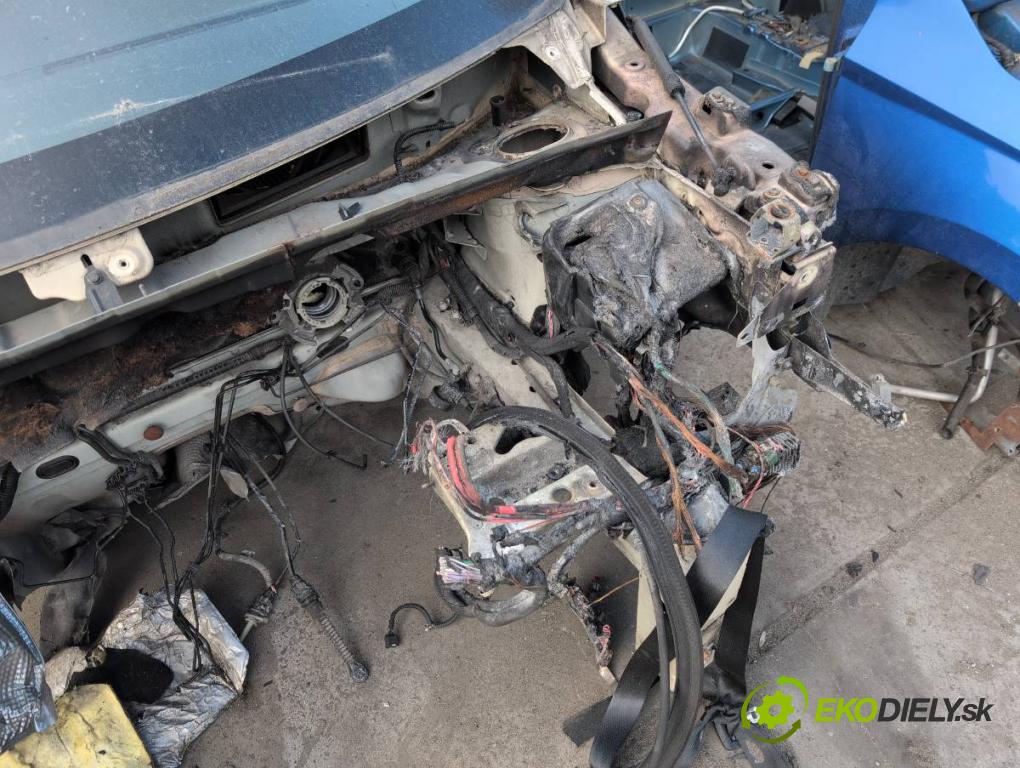 MERCEDES-BENZ CITAN Nadwozie pełne/minivan 2016 81 kW 111 CDI (415.603, 415.605) 1461 karoséria ČTVRŤÁK: Blatník prah strecha PODŁUŻNICA